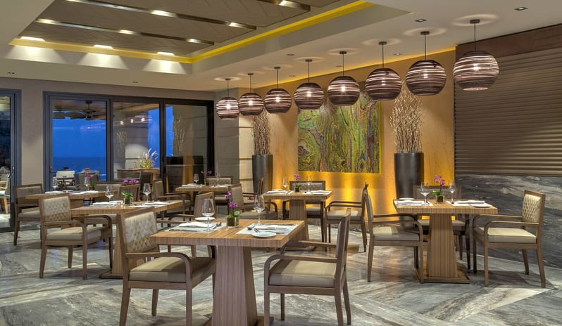 CARESSE HOTEL - GLASS RESTAURANT INTERIOR